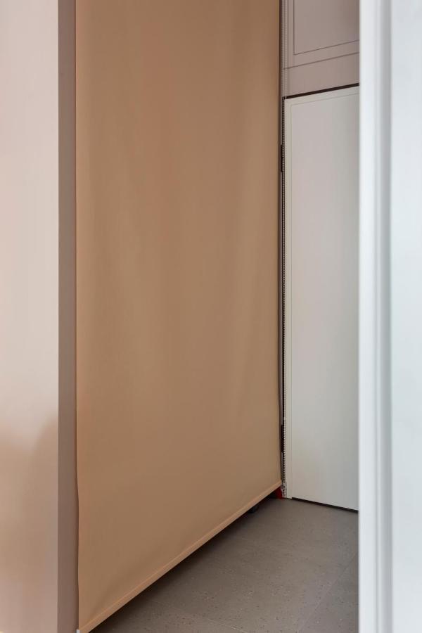 Bilocale Aleardi Apartment Milan Bagian luar foto